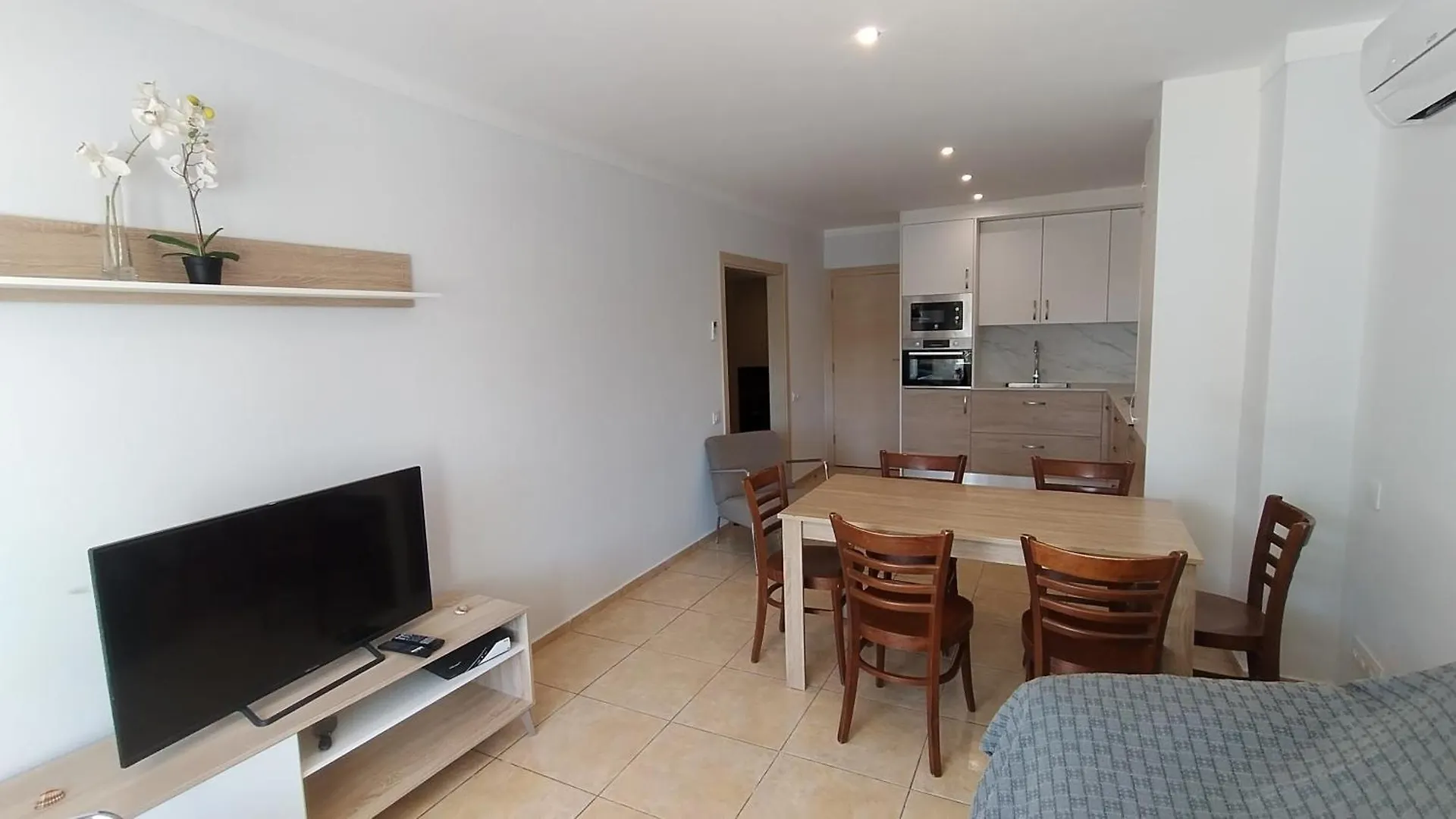 Empuriapparts Abrilmar Renovado Empuriabrava Spanien