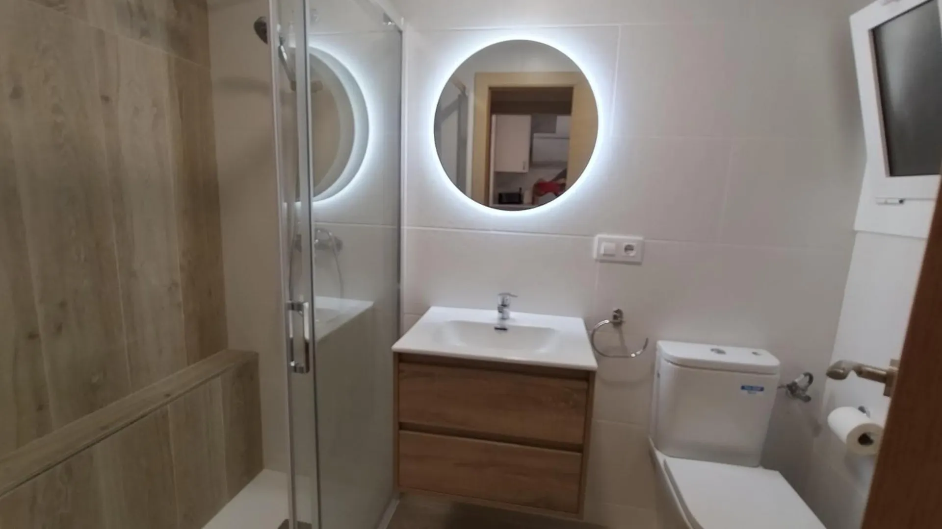 Empuriapparts Abrilmar Renovado Empuriabrava